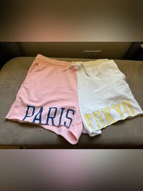 GAP Pink White Paris Tokyo Print Colorblock Lounge Shorts